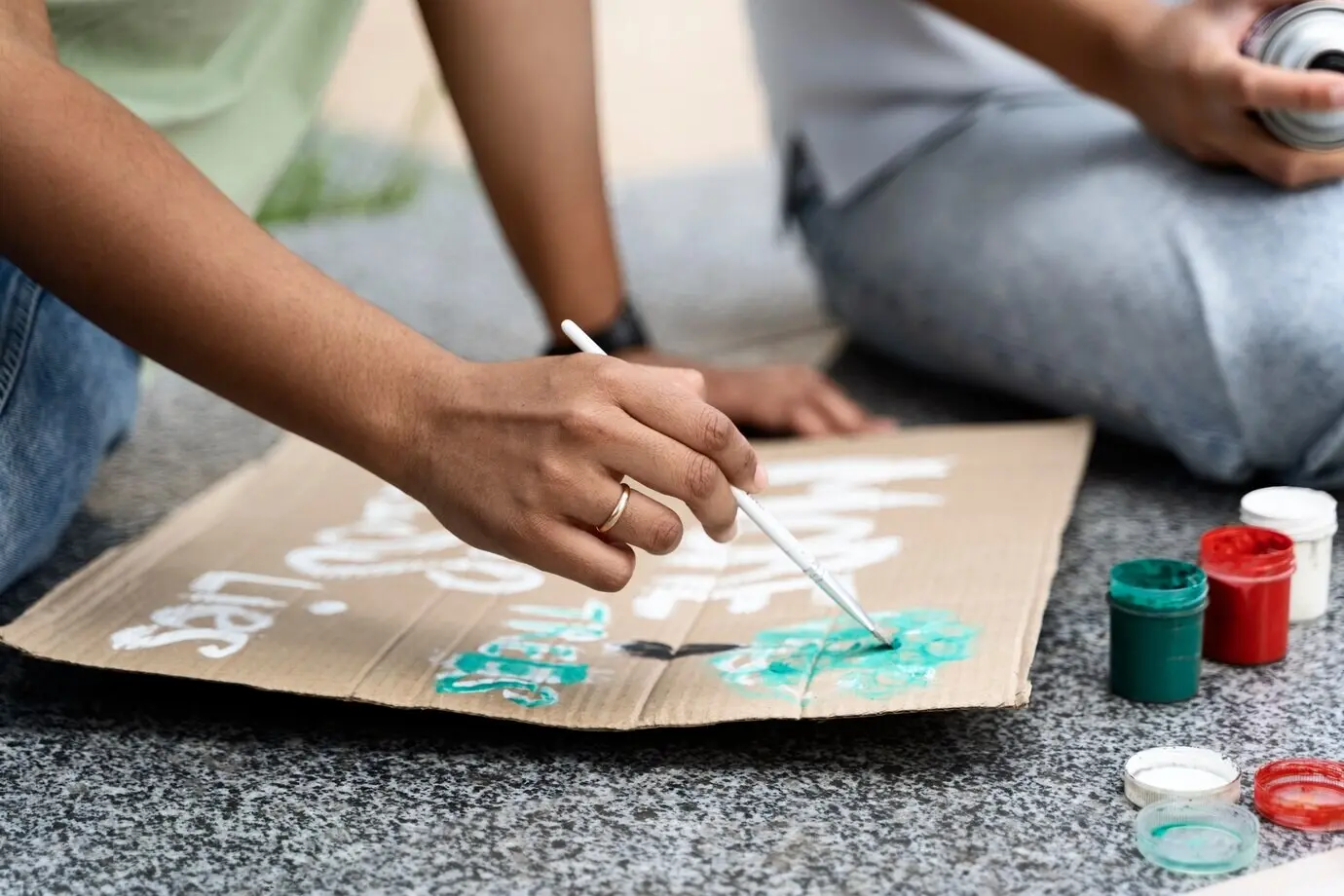 Harekete geçen genç aktivist